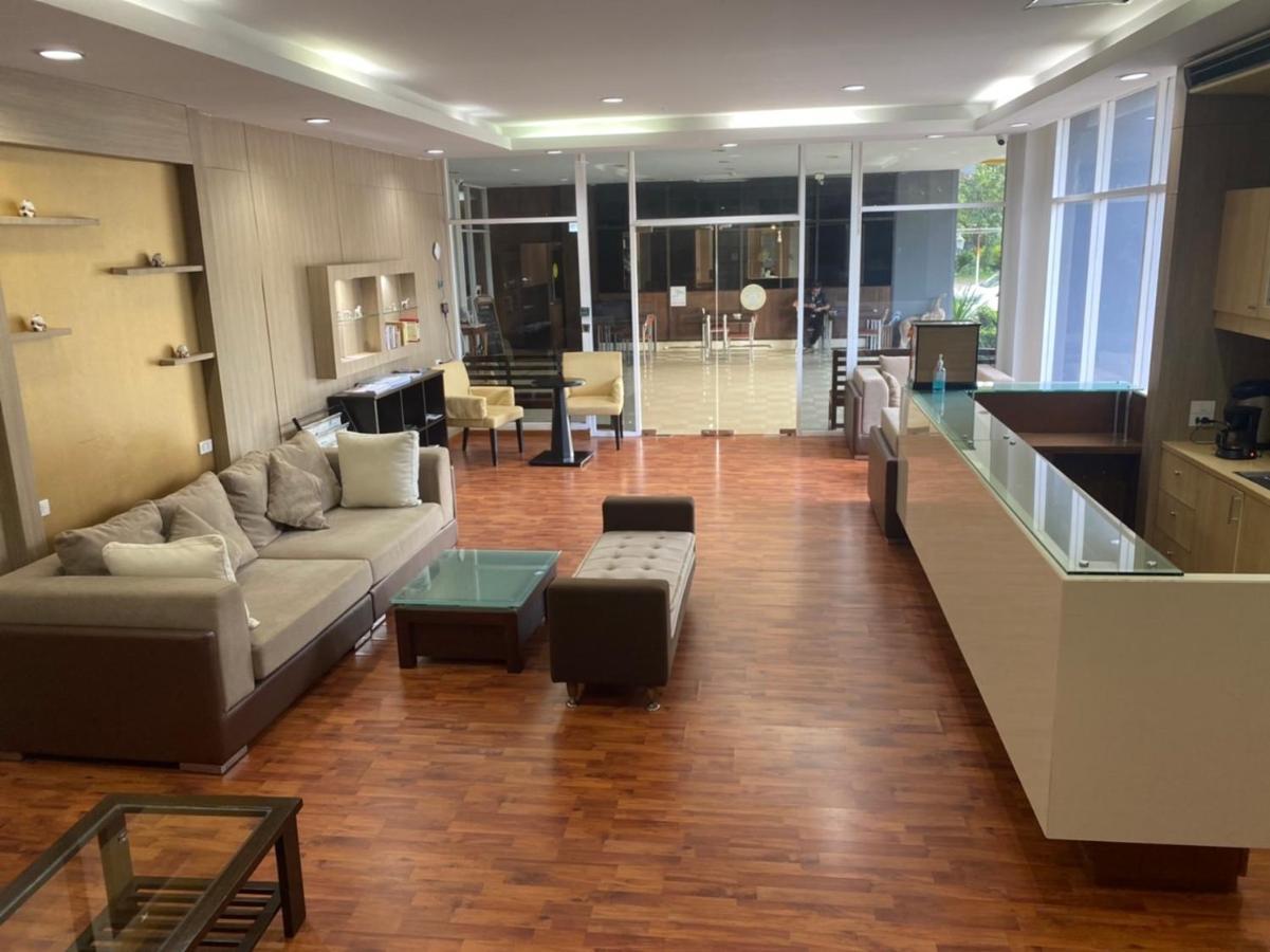 The Park 304 Executive Serviced Apartment Si Maha Phot Exterior foto