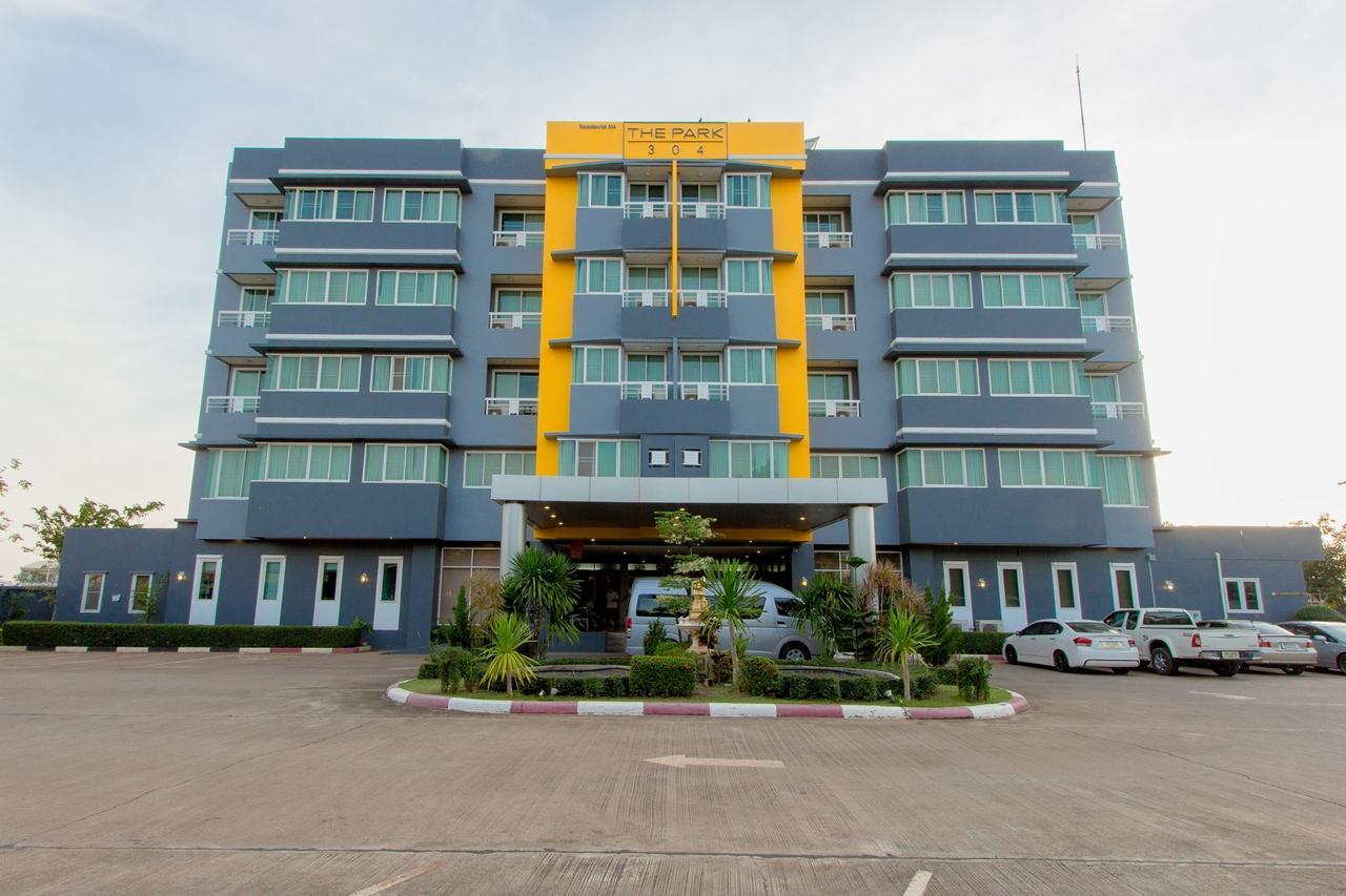 The Park 304 Executive Serviced Apartment Si Maha Phot Zimmer foto